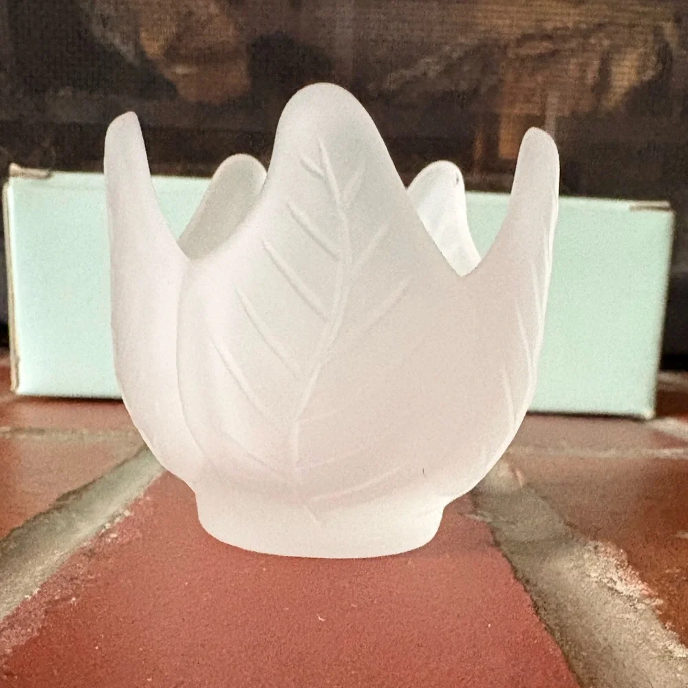 PartyLite Lotus Blossom Tealight Votive Holder Trio New In Box - Picture 3 of 11